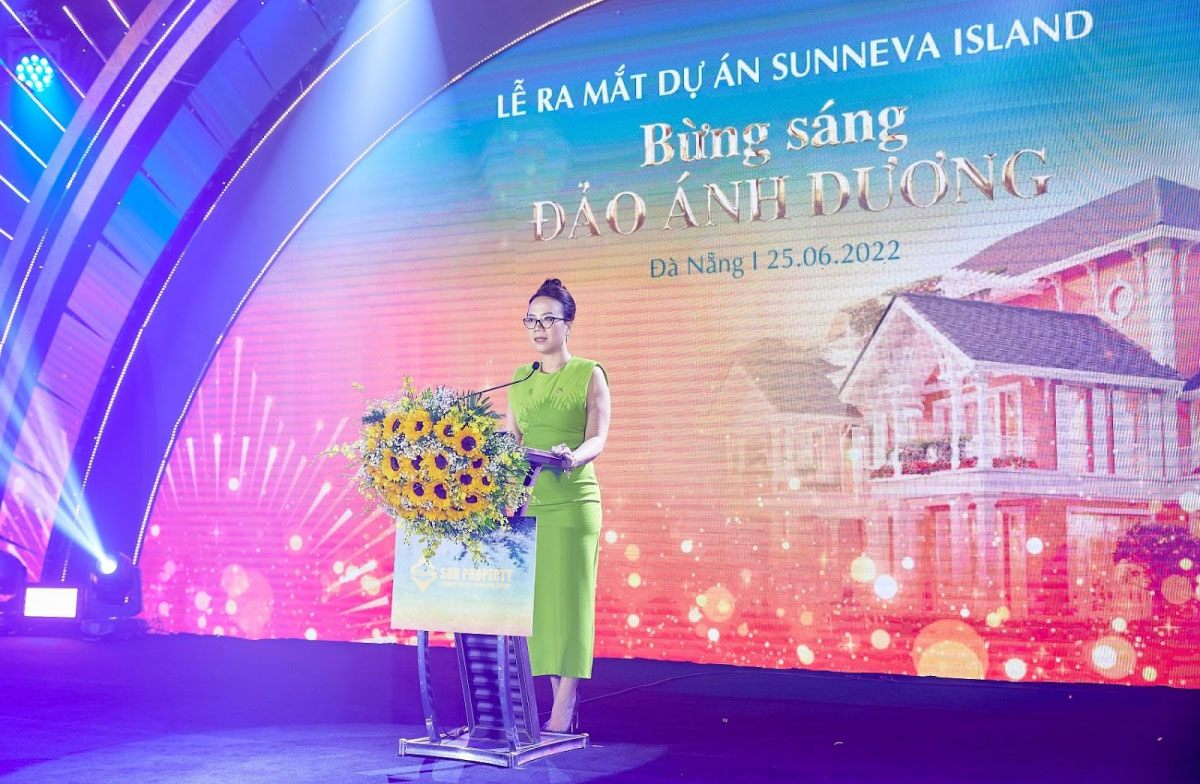 Bà Nguyễn Ngọc Thúy Linh, Tổng Giám đốc Sun Property phát biểu tại sự kiện.